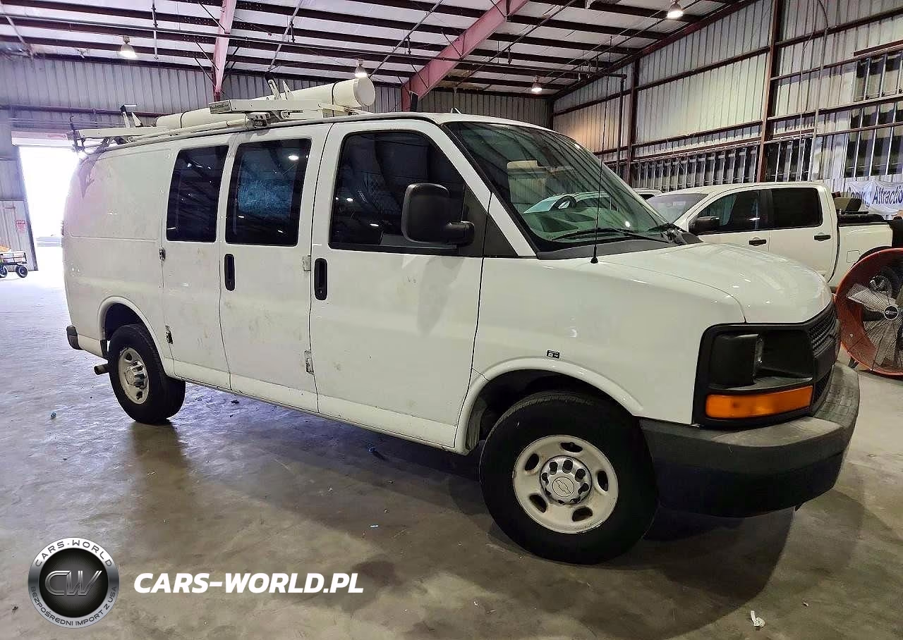 2013 Chevrolet Express G2500 VIN:1GCWGFCA9D1904362 - 4