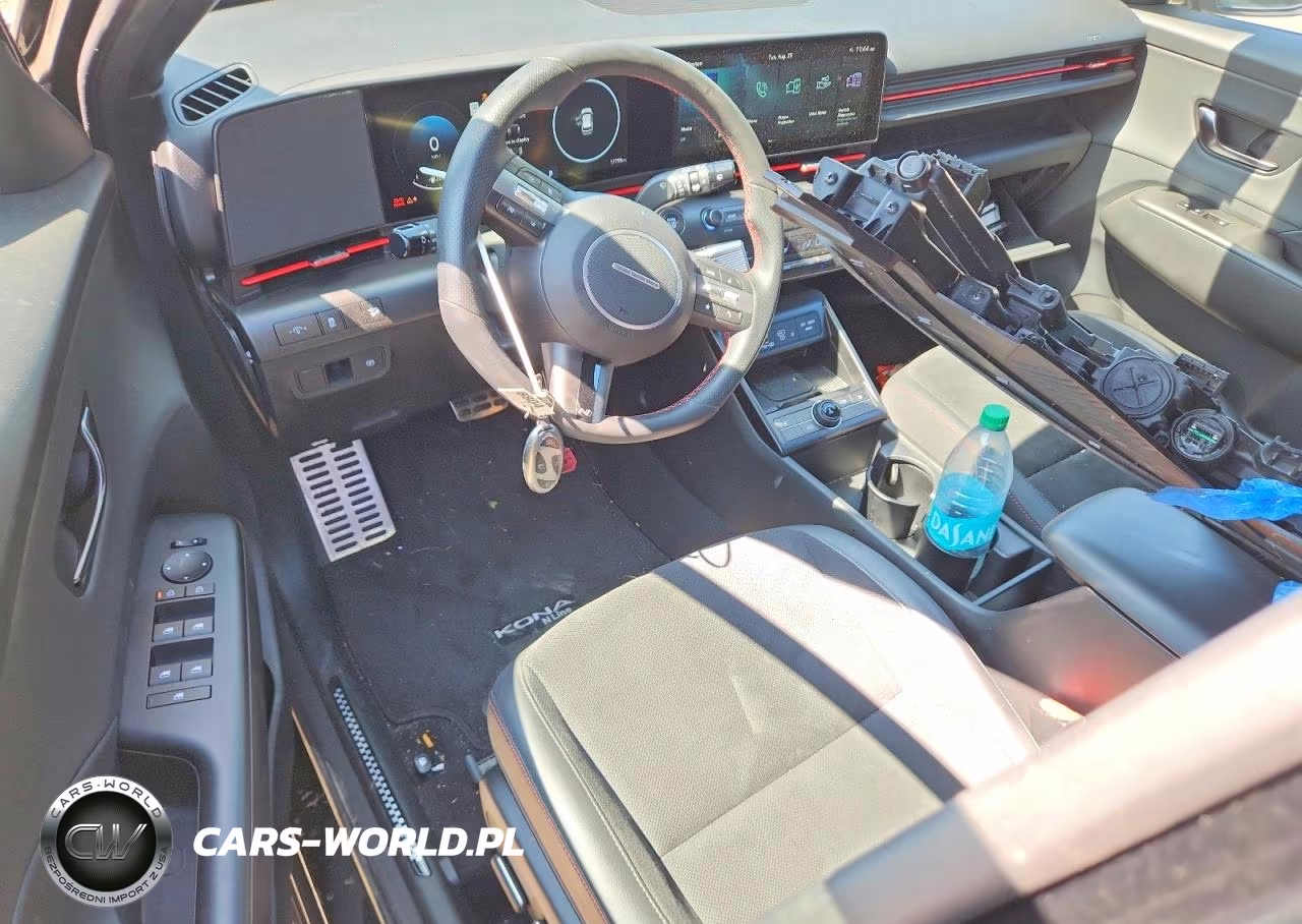 2025 Hyundai Kona N Line S VIN:KM8HBCA37SU199627 - 8