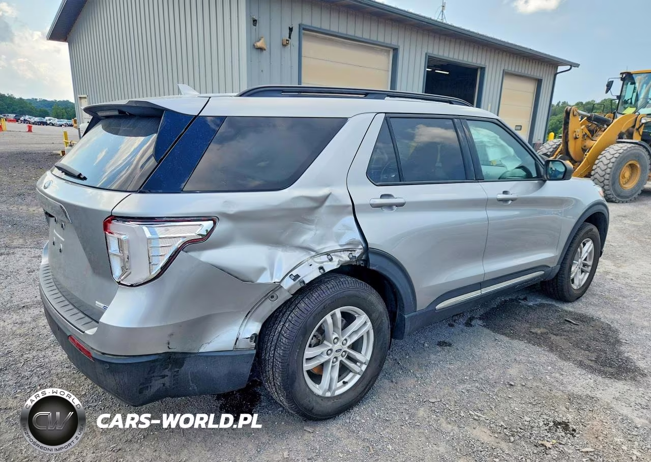 2020 Ford Explorer Xlt VIN:1FMSK8DH4LGA87961 - 3