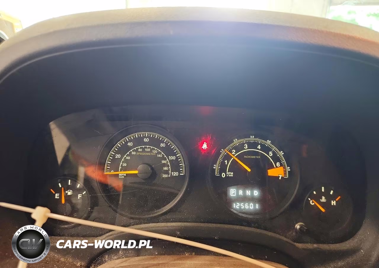 2014 Jeep Patriot Latitude VIN:1C4NJRFB6ED817621 - 9