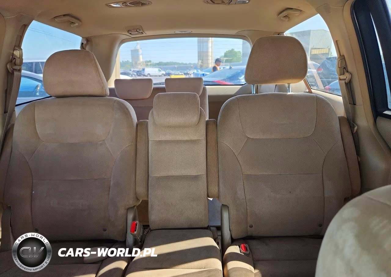 2005 Honda Odyssey Ex VIN:5FNRL38435B007816 - 10
