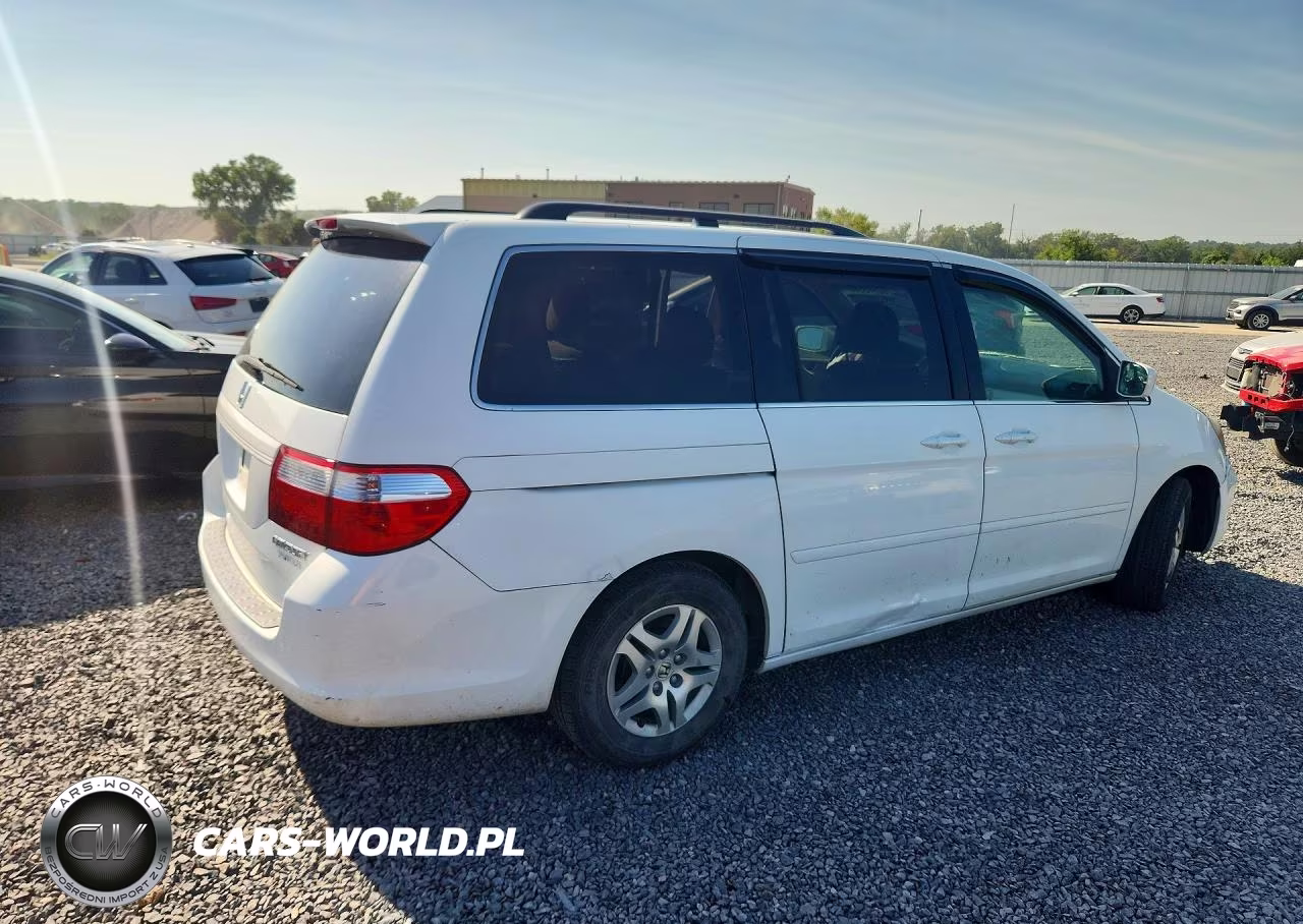 2005 Honda Odyssey Ex VIN:5FNRL38435B007816 - 3