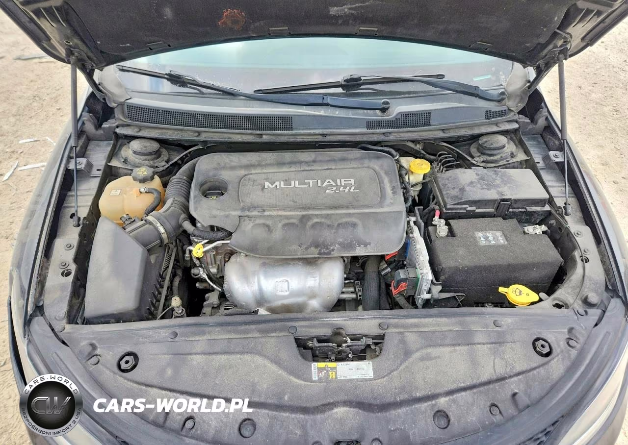 2015 Chrysler 200 S VIN:1C3CCCBB1FN699255 - 11