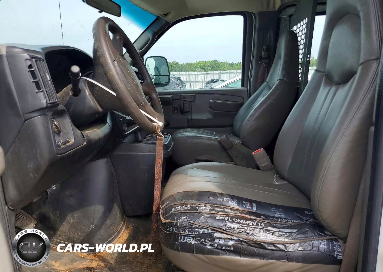 2007 Chevrolet Express G25 VIN:1GCGG25V371232283 - 7