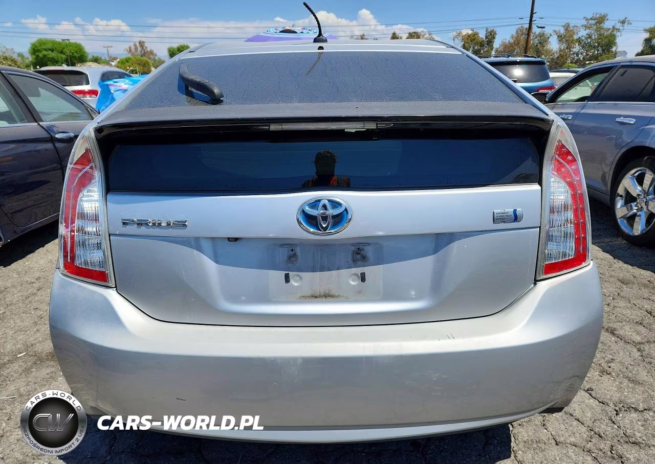 2012 Toyota Prius Three VIN:JTDKN3DU3C5443694 - 6