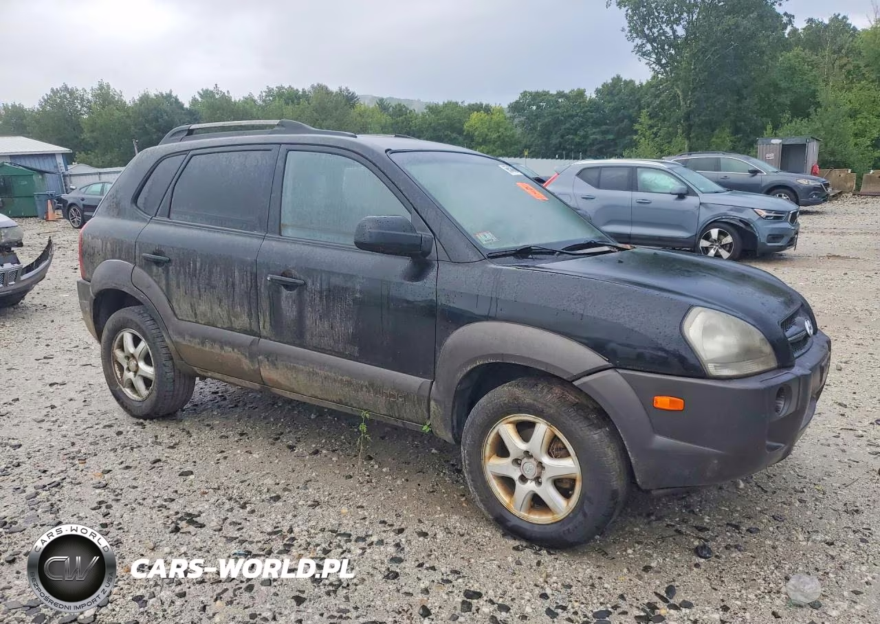 2011 Hyundai Tucson VIN:KM8JN72D35U185428 - 4