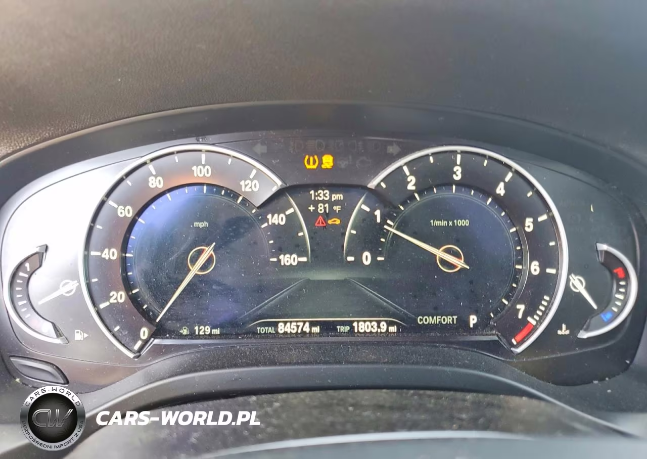 2018 BMW X3 xDrive30I VIN:5UXTR9C59JLC81232 - 9