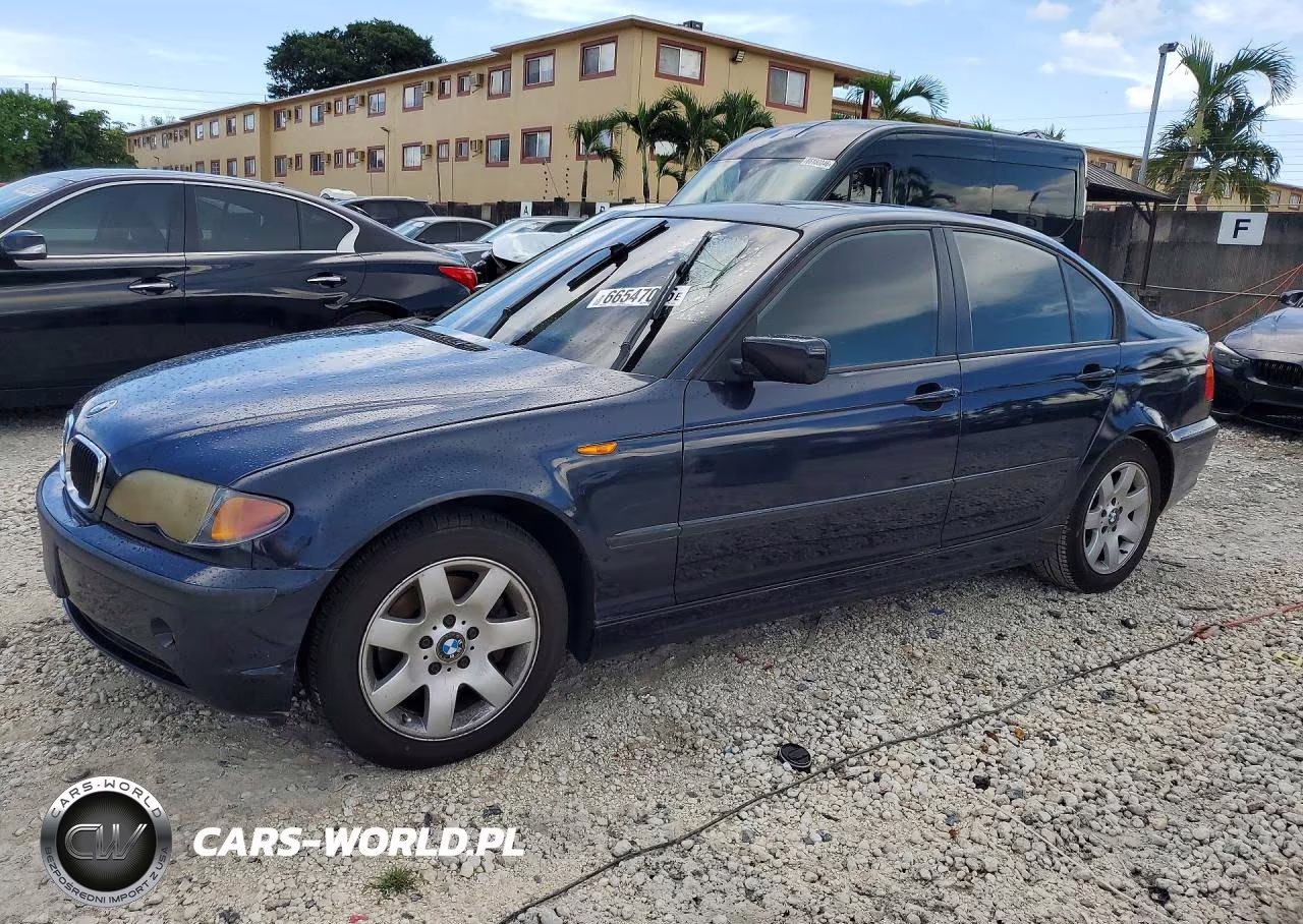 2005 BMW 325 Xi