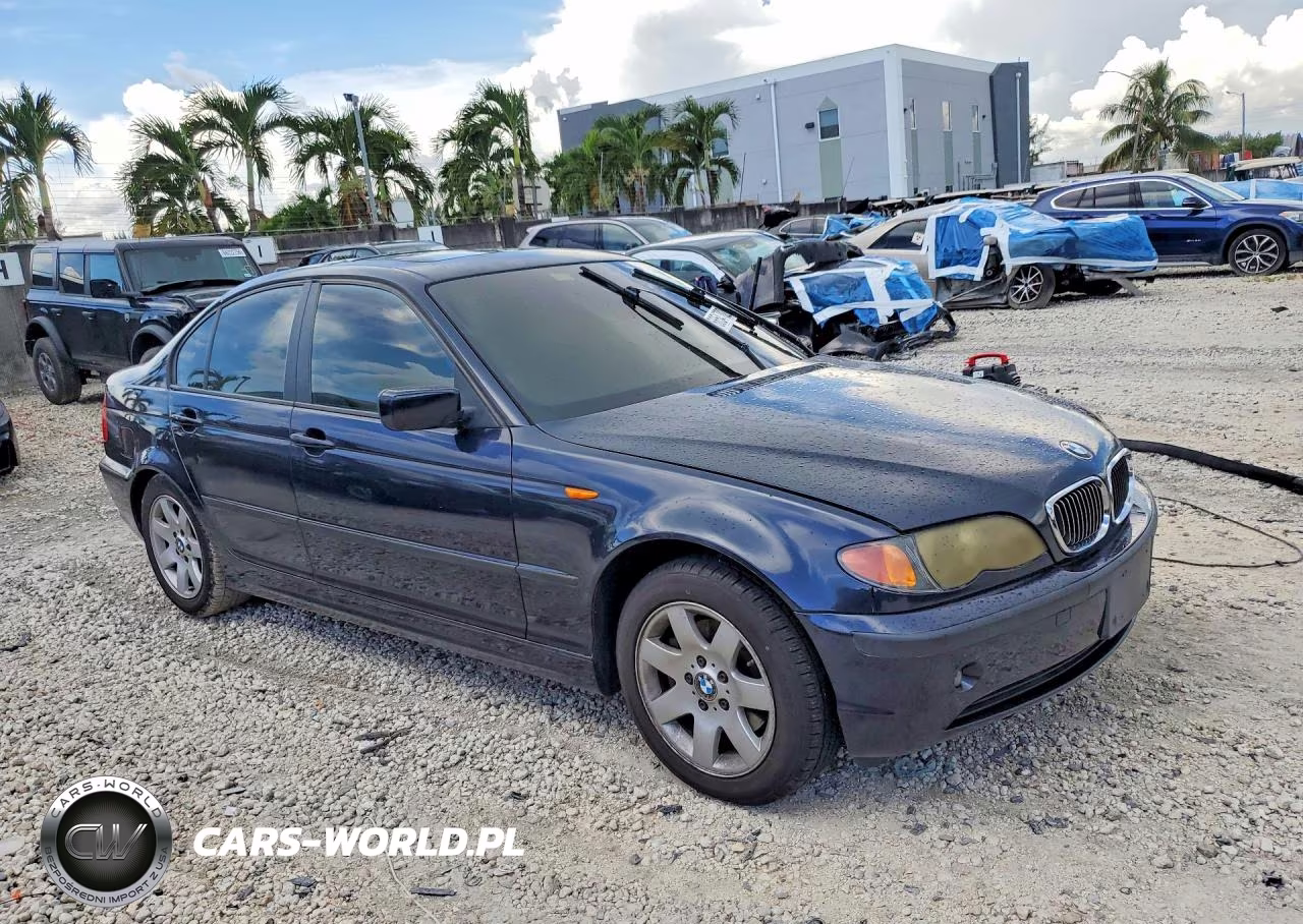 2005 BMW 325 Xi VIN:WBAEU33435PR20386 - 4