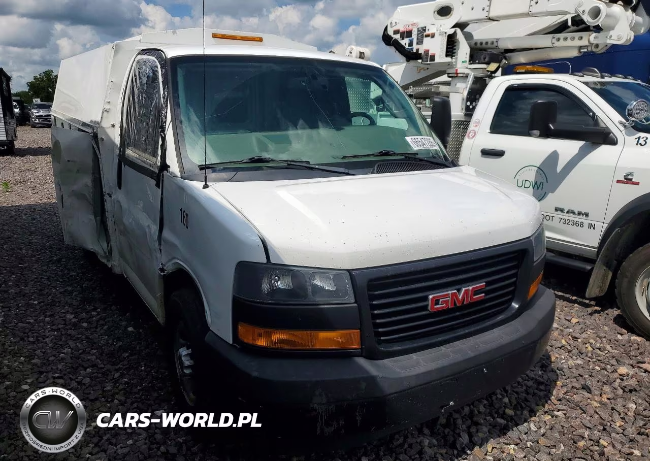 2019 GMC Savana Cutaway G3500 VIN:7GZ07RFGXKN000665 - 4