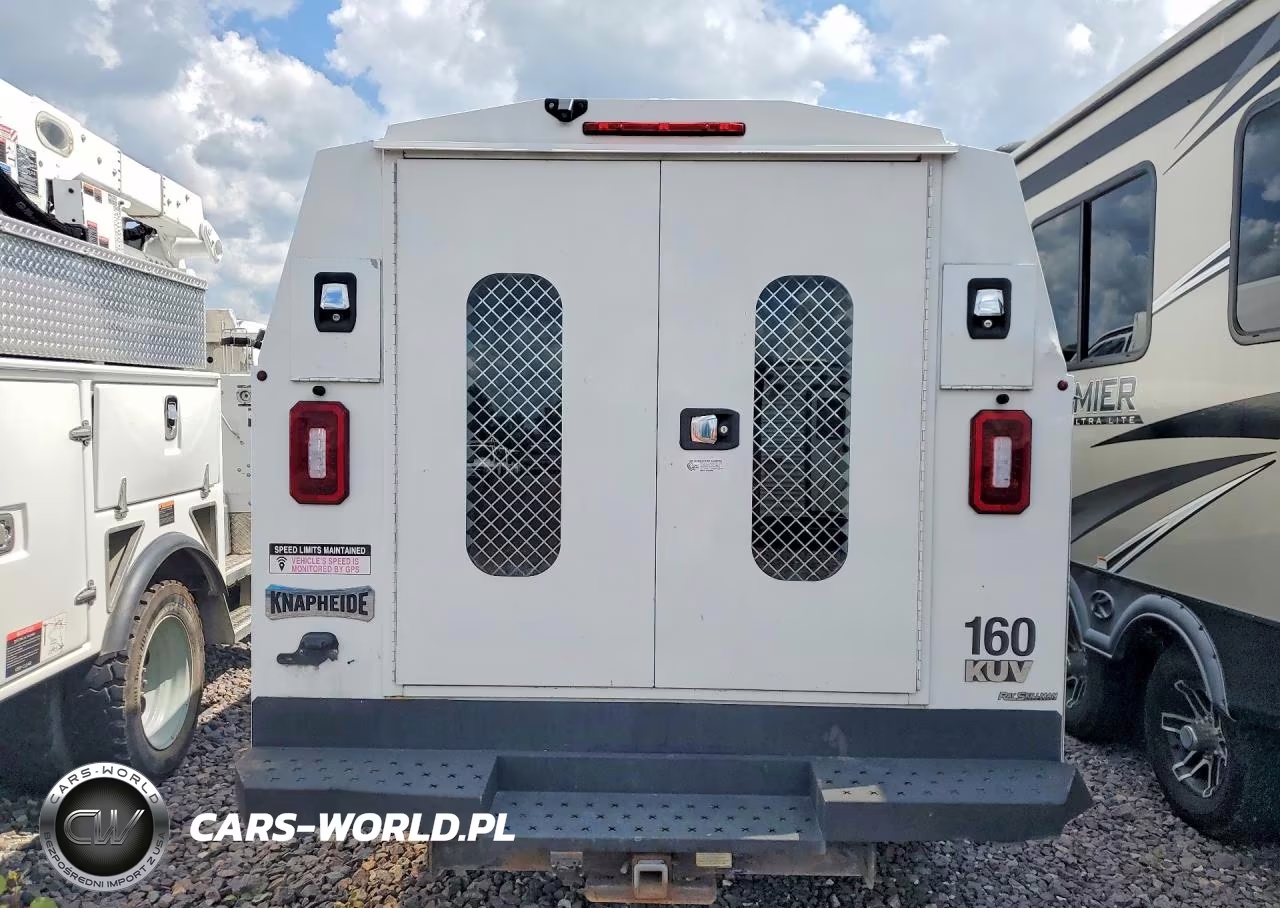 2019 GMC Savana Cutaway G3500 VIN:7GZ07RFGXKN000665 - 6