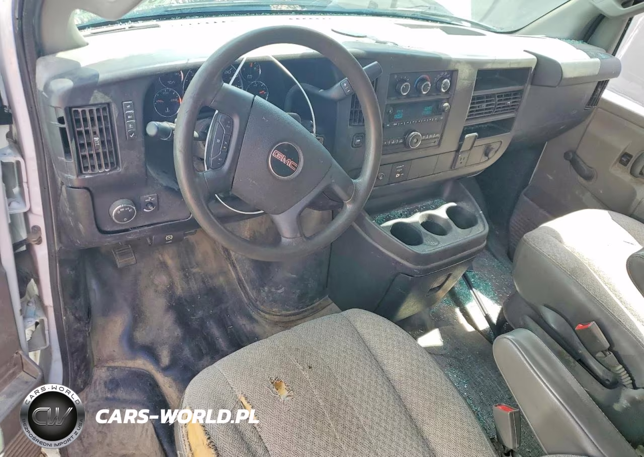 2019 GMC Savana Cutaway G3500 VIN:7GZ07RFGXKN000665 - 8