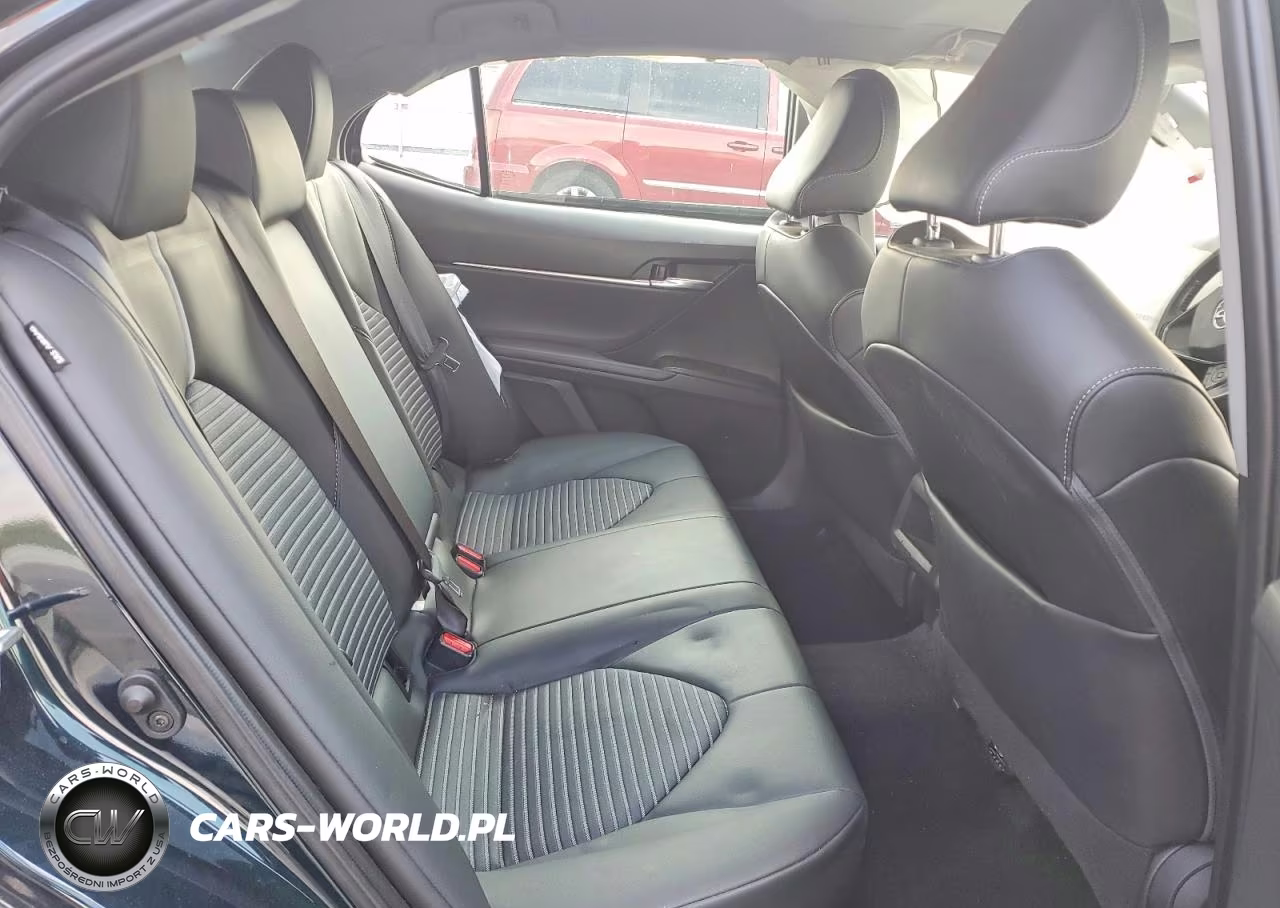 2021 Toyota Camry Se VIN:4T1G11AKXMU402538 - 10