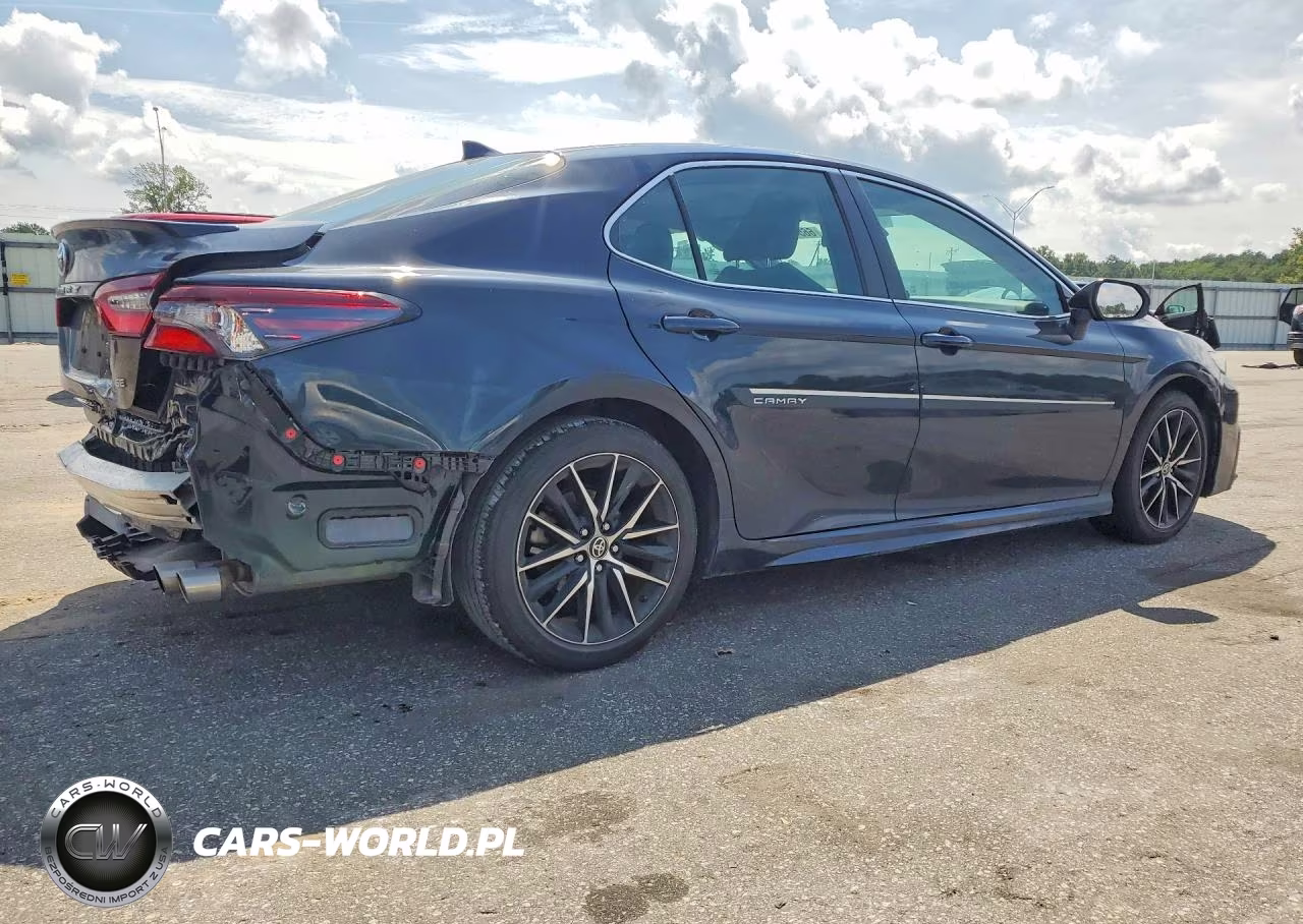 2021 Toyota Camry Se VIN:4T1G11AKXMU402538 - 3