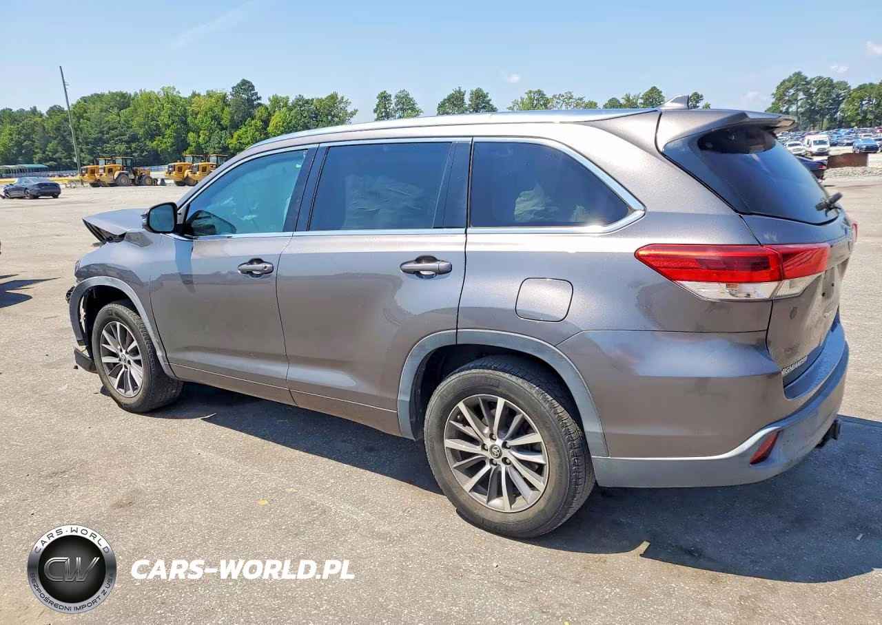 2018 Toyota Highlander Xle VIN:5TDKZRFHXJS273848 - 2