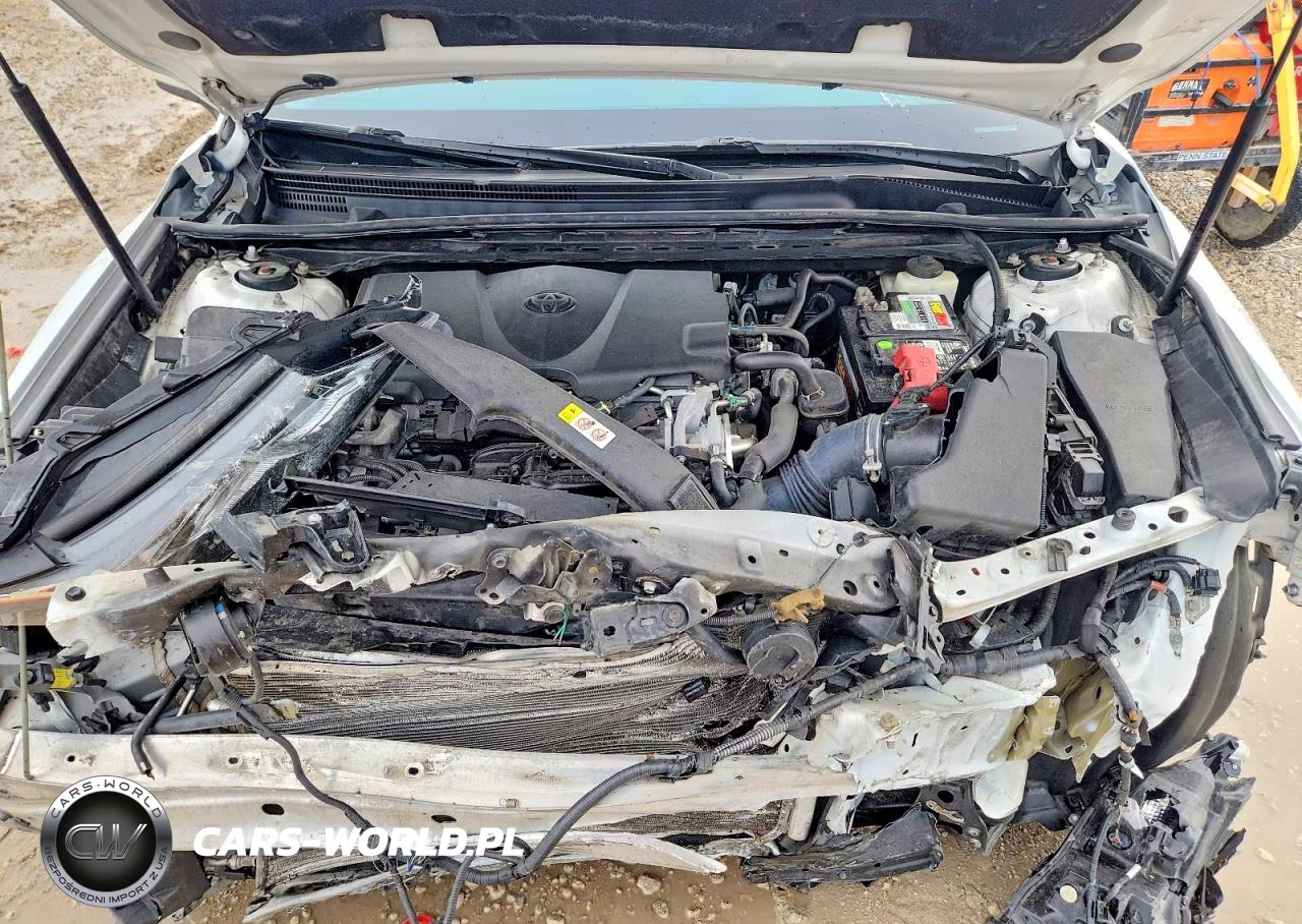 2018 Toyota Camry Le VIN:4T1B11HK4JU133142 - 11
