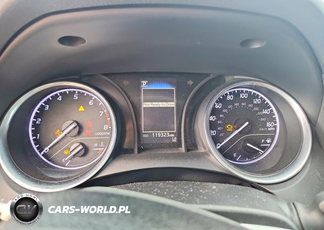 2018 Toyota Camry Le VIN:4T1B11HK4JU133142 - 9
