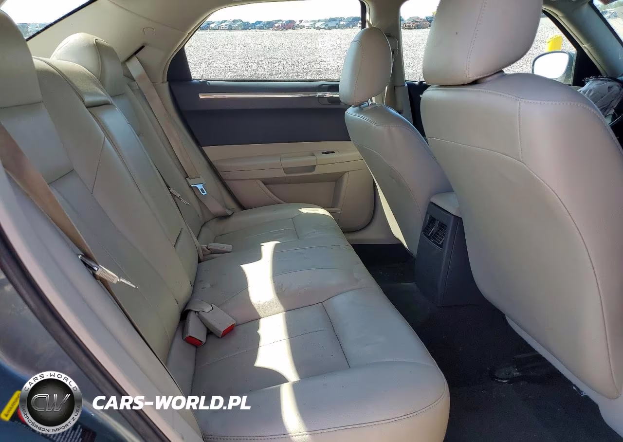 2006 Chrysler 300 Touring VIN:2C3LA53G76H115039 - 10