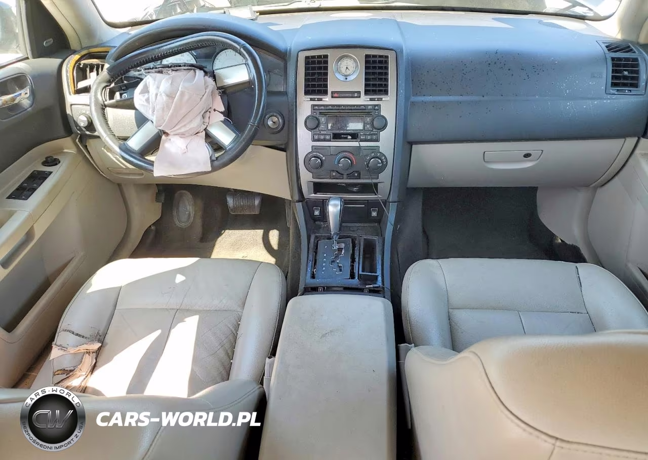 2006 Chrysler 300 Touring VIN:2C3LA53G76H115039 - 8