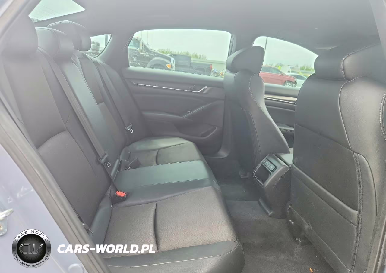 2022 Honda Accord Sport VIN:1HGCV1F37NA108074 - 10