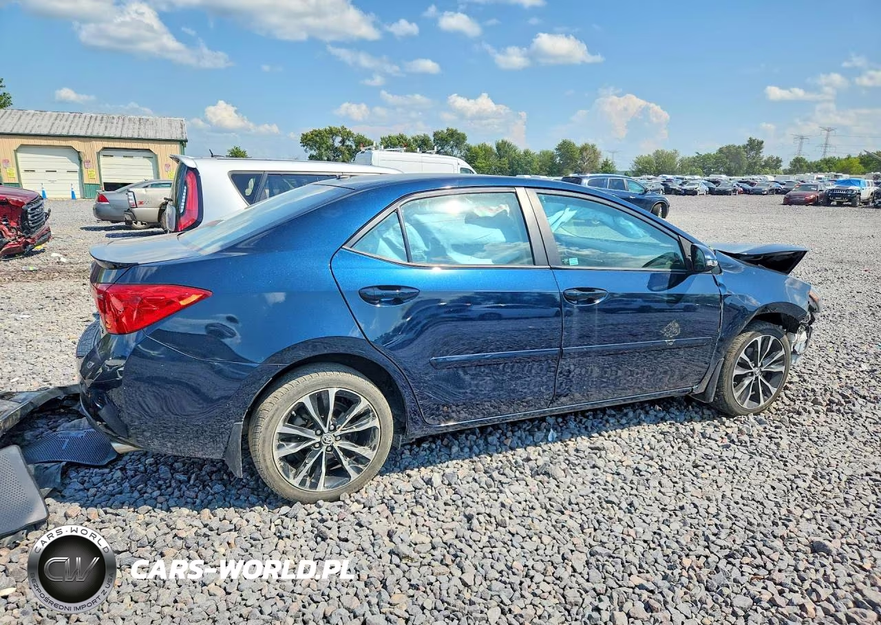 2017 Toyota Corolla Xse VIN:2T1BURHE1HC899101 - 3