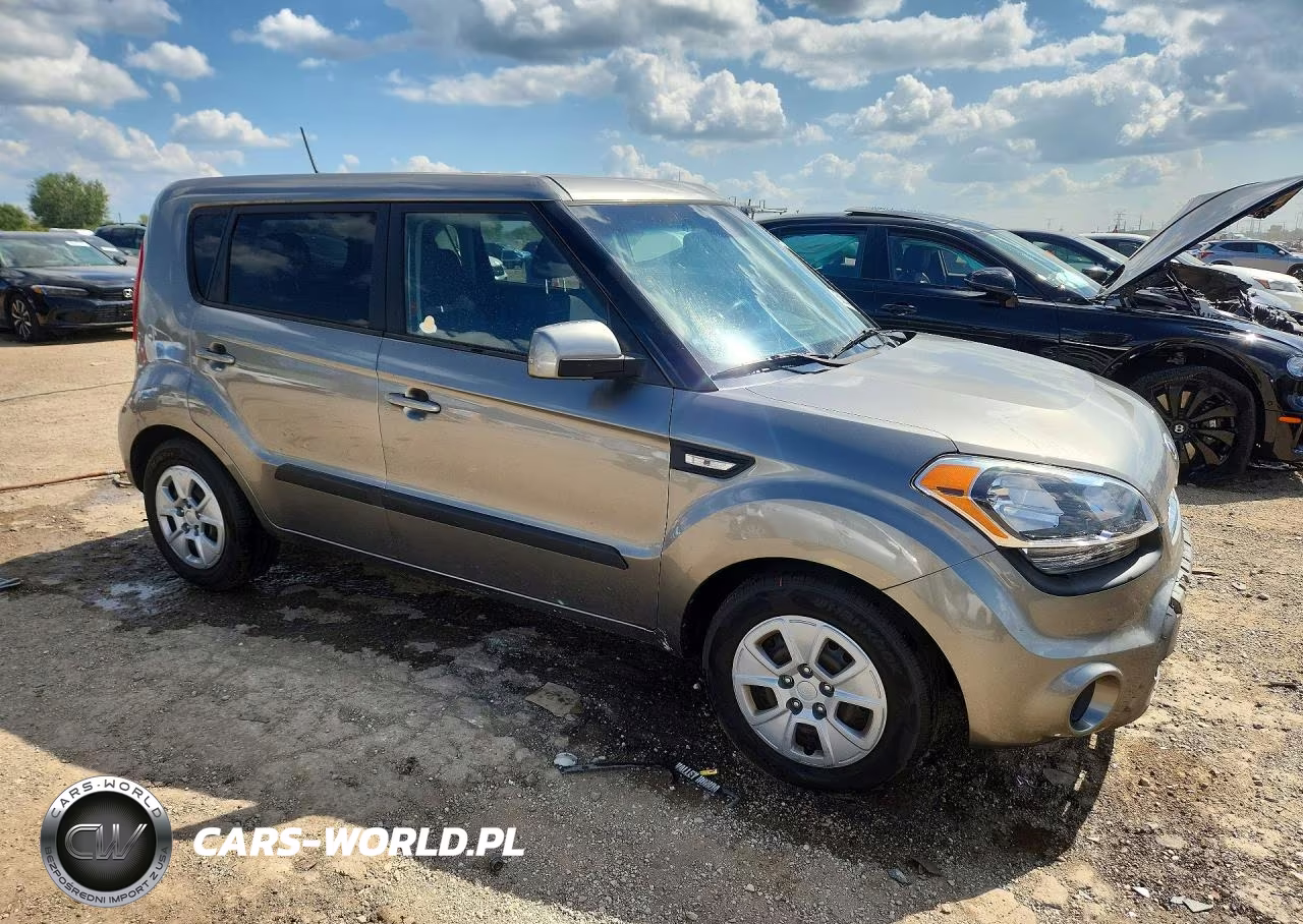 2013 Kia Soul Base VIN:KNDJT2A52D7587705 - 4