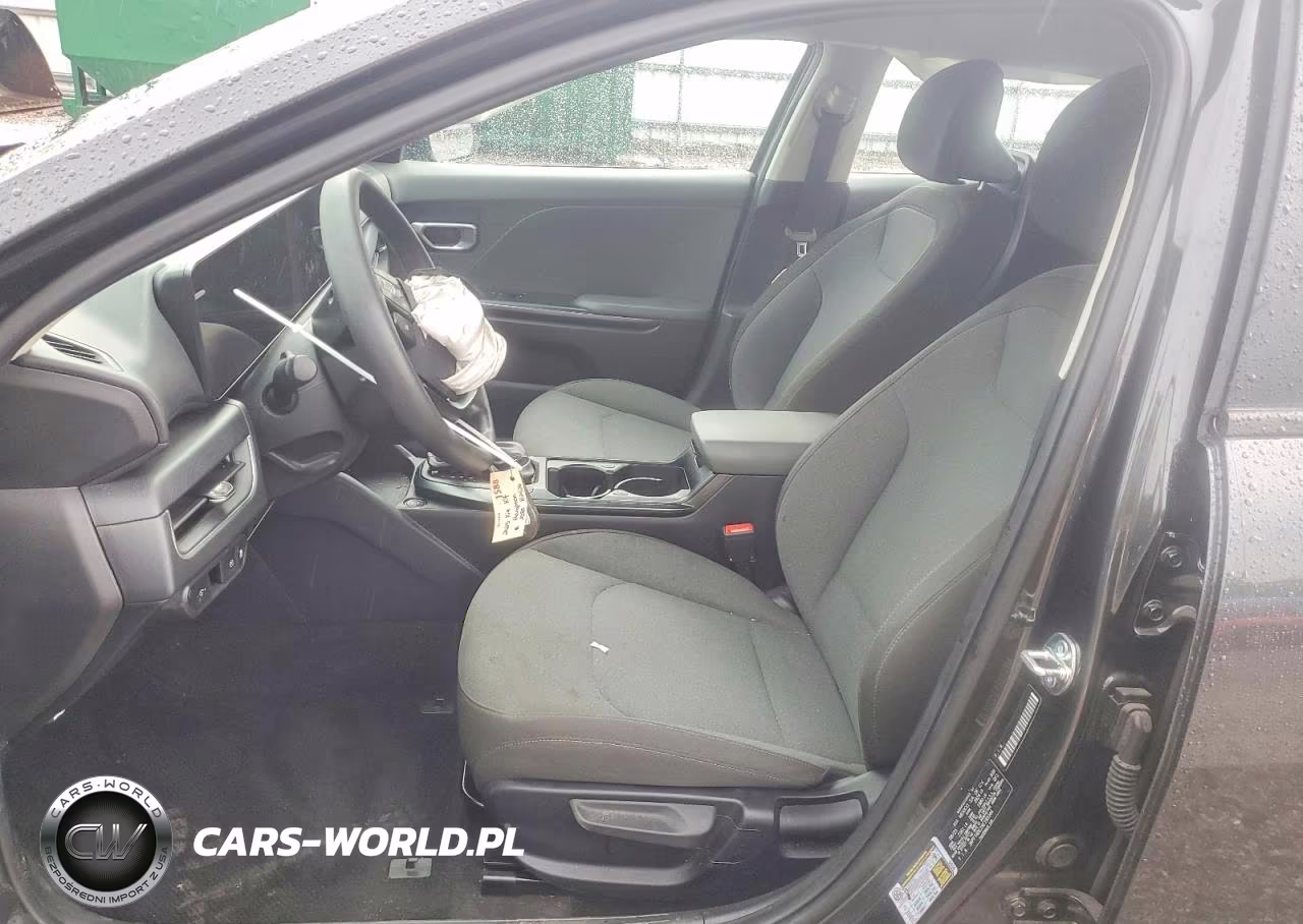 2025 Kia K4 Lxs VIN:3KPFT4DE2SE195544 - 7
