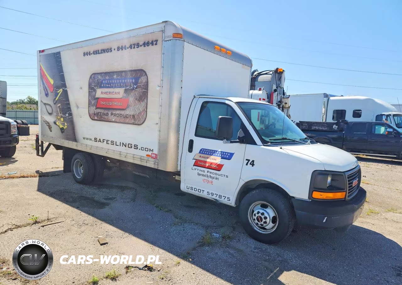 2014 GMC Savana Cutaway G3500 VIN:1GD374CG3E1174845 - 4