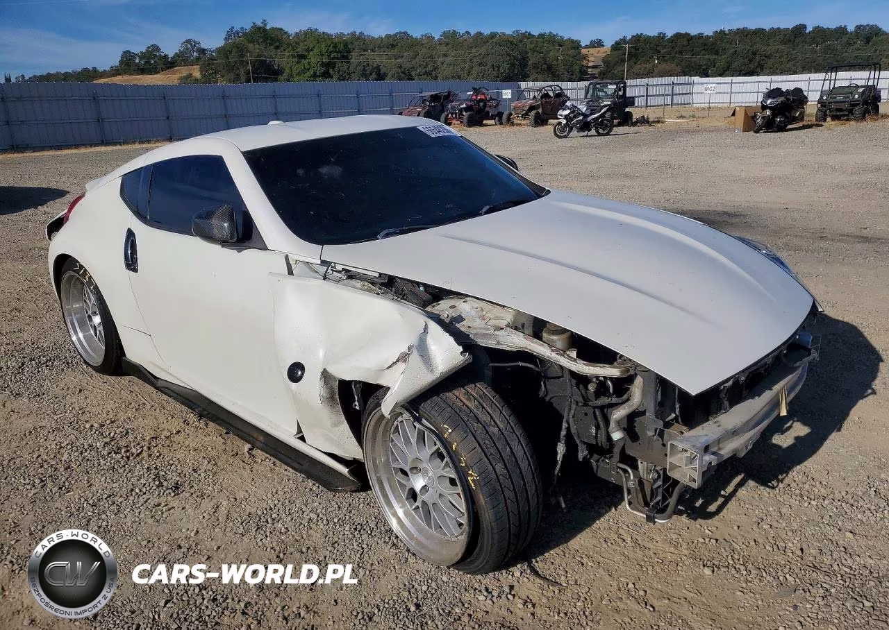 2013 Nissan 370Z Base VIN:JN1AZ4EH5DM380731 - 4