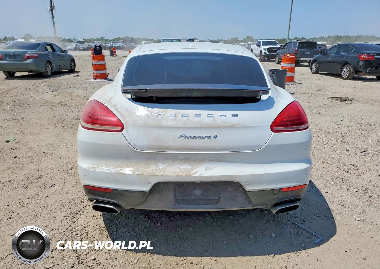 2015 Porsche Panamera 2 VIN:WP0AA2A77FL000528 - 6