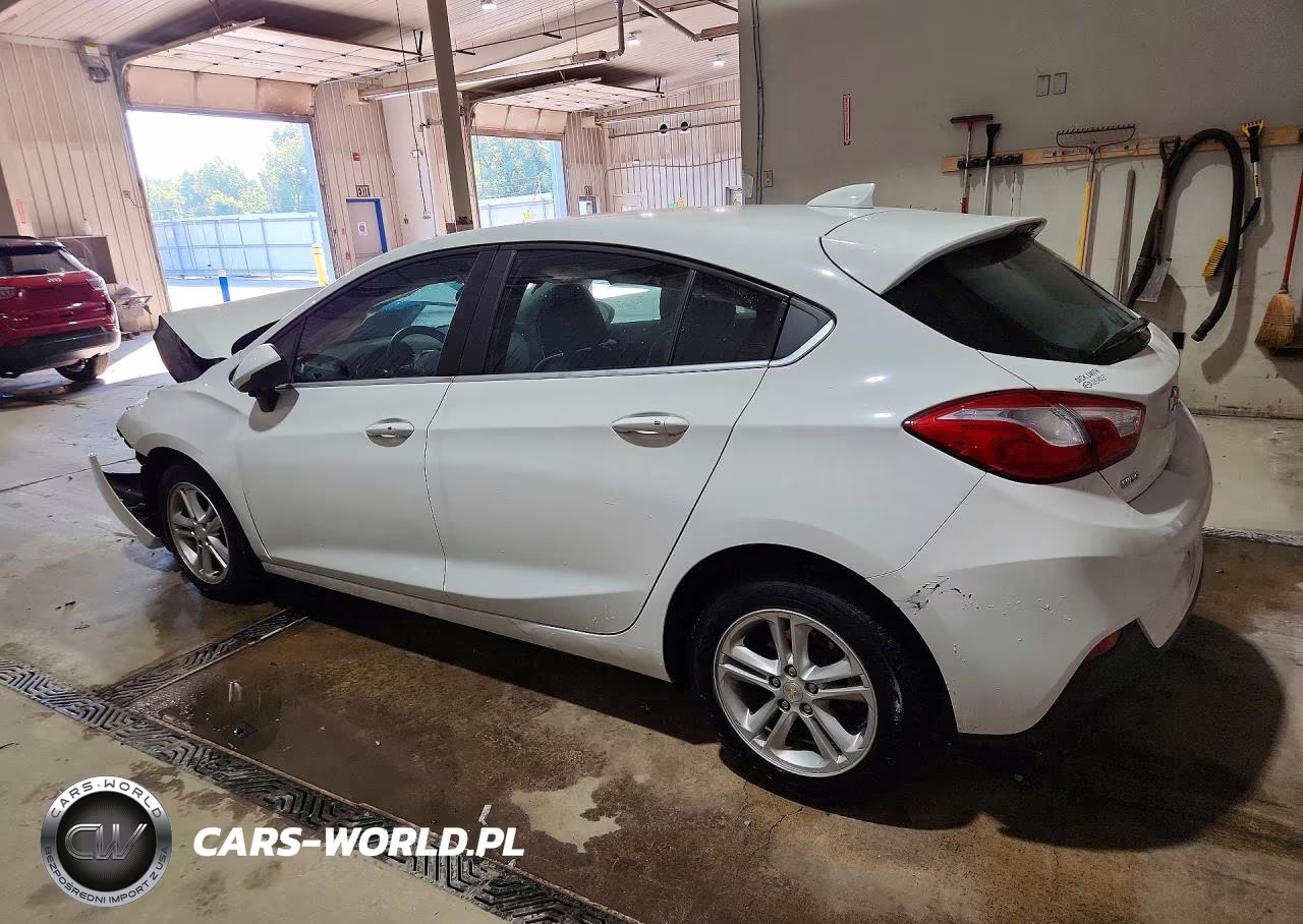 2018 Chevrolet Cruze Lt VIN:3G1BE6SM8JS606324 - 2