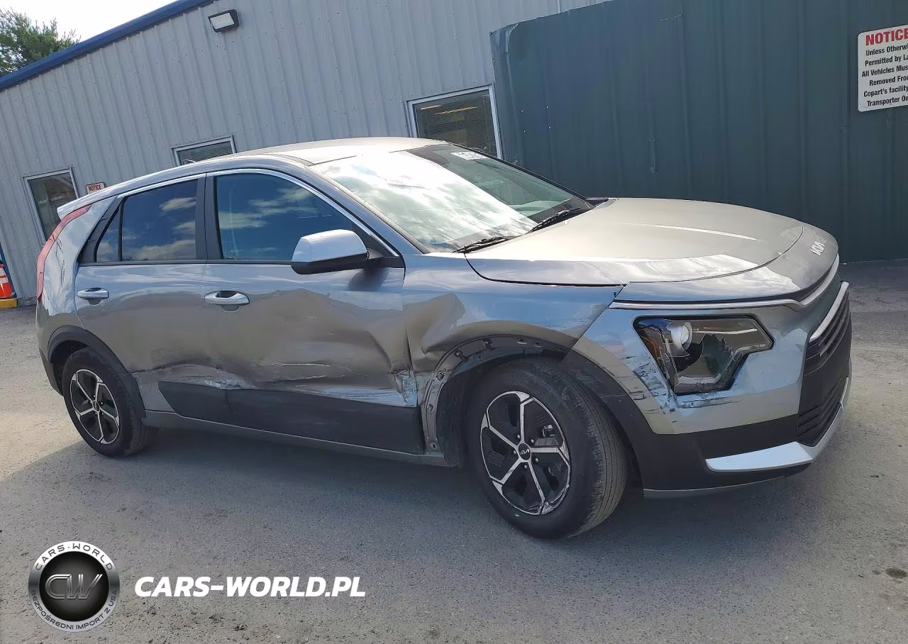 2026 Kia Niro Lx VIN:KNDCP3LE3T5337142 - 4