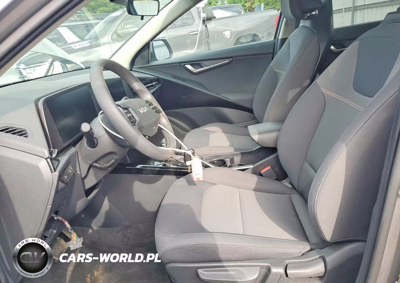 2026 Kia Niro Lx VIN:KNDCP3LE3T5337142 - 7