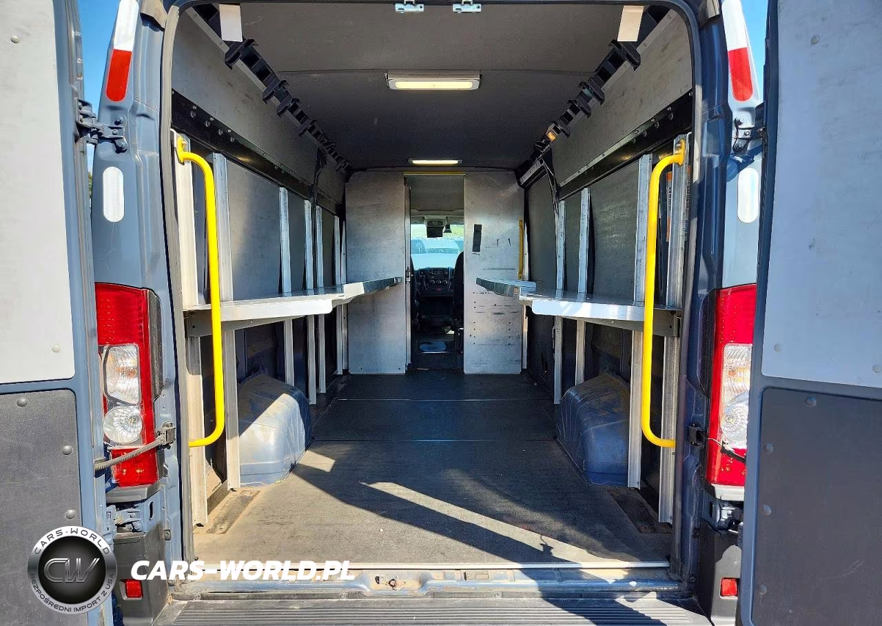 2020 Ram Promaster 3500 Delivery Van VIN:3C6URVJG3LE136156 - 10