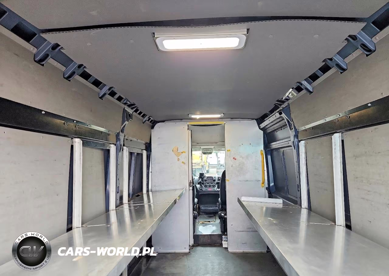 2020 Ram Promaster 3500 Delivery Van VIN:3C6URVJG5LE128964 - 10