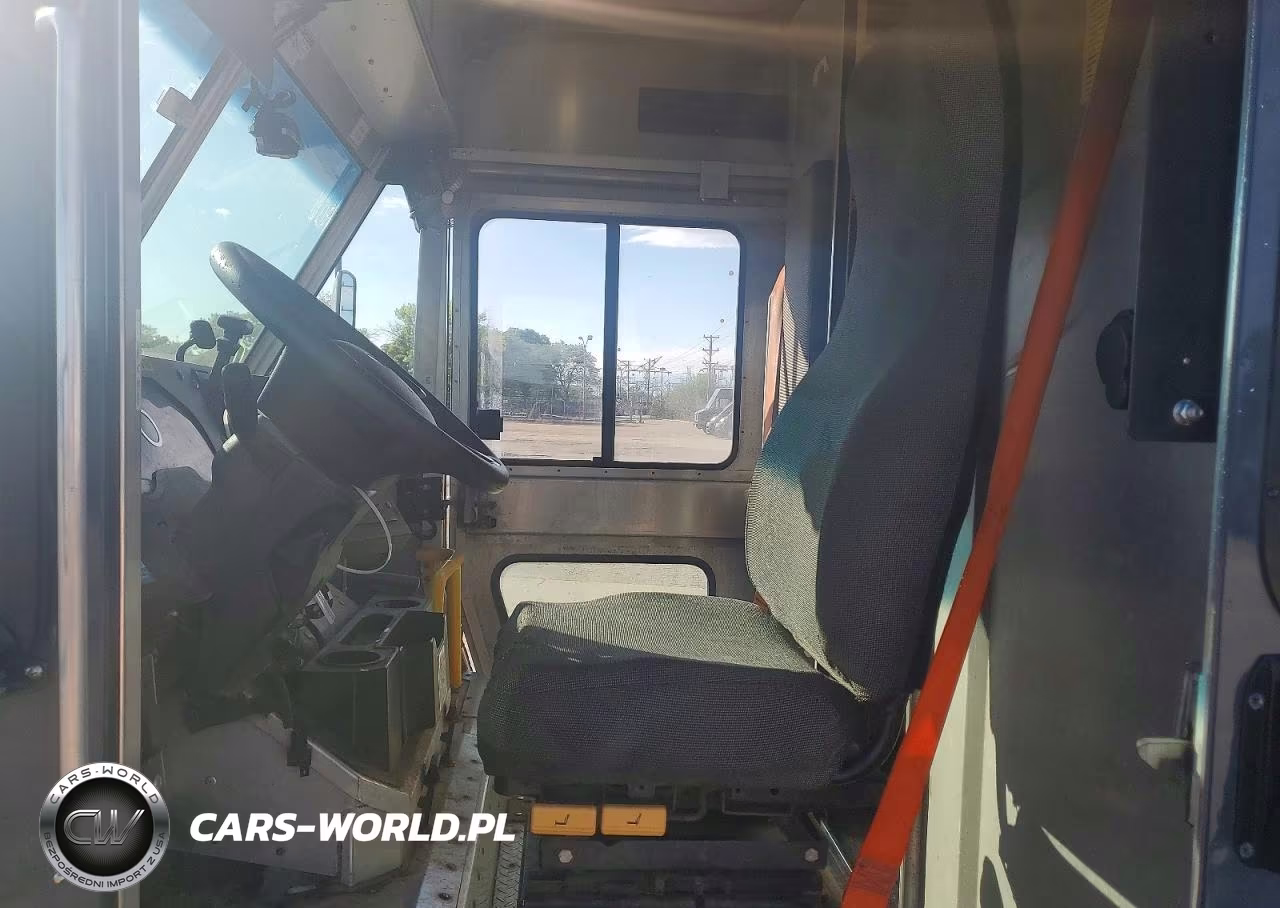 2020 Ford F59 Delivery Truck VIN:1F65F5KN1L0A03653 - 7