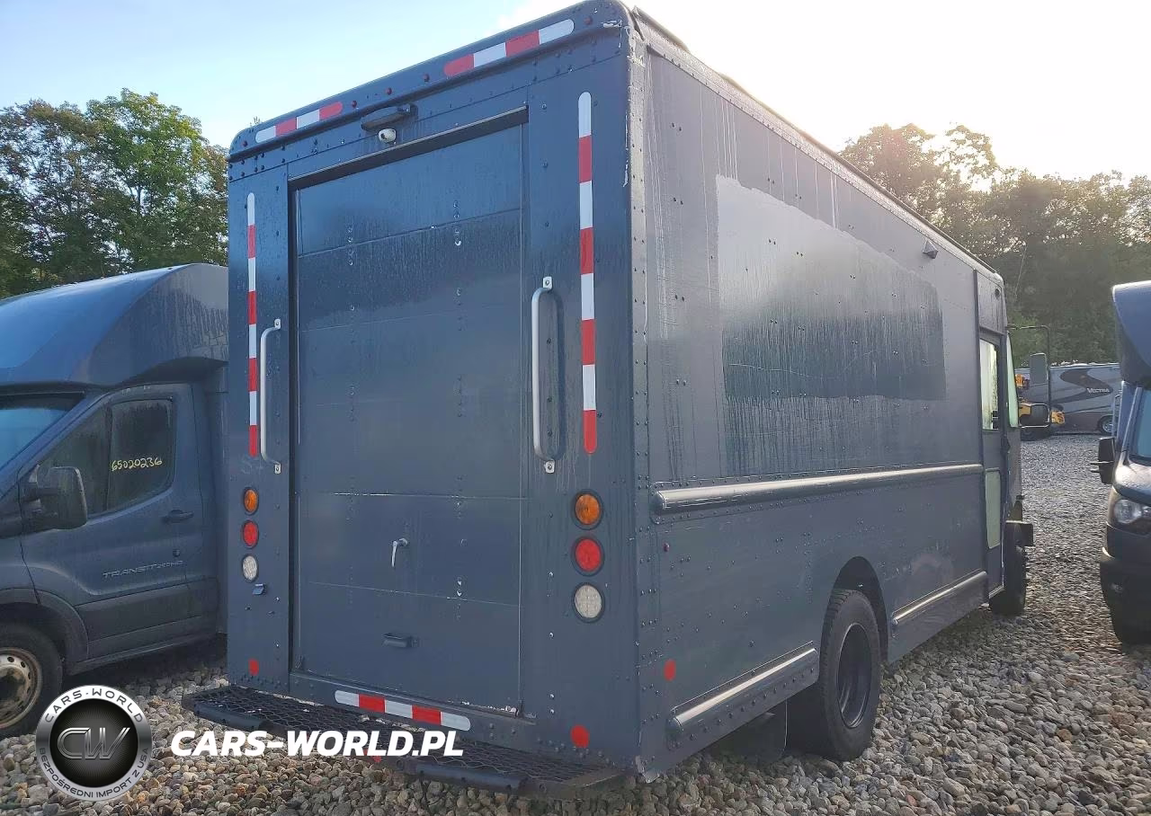 2020 Freightliner Mt45G Chassis Delivery Truck VIN:4UZAC2EA7LCMH6068 - 3