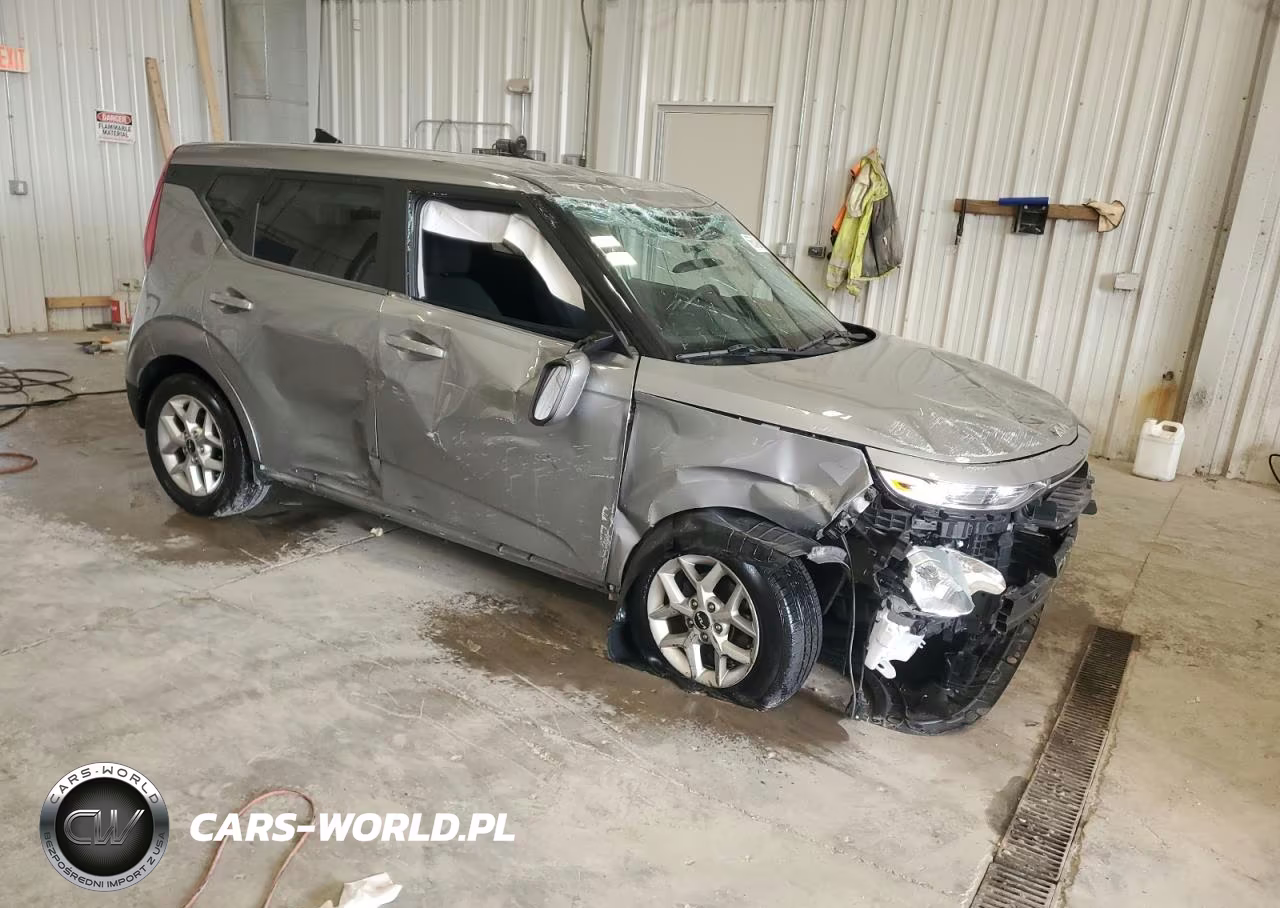 2022 Kia Soul Lx VIN:KNDJ23AU2N7823884 - 4