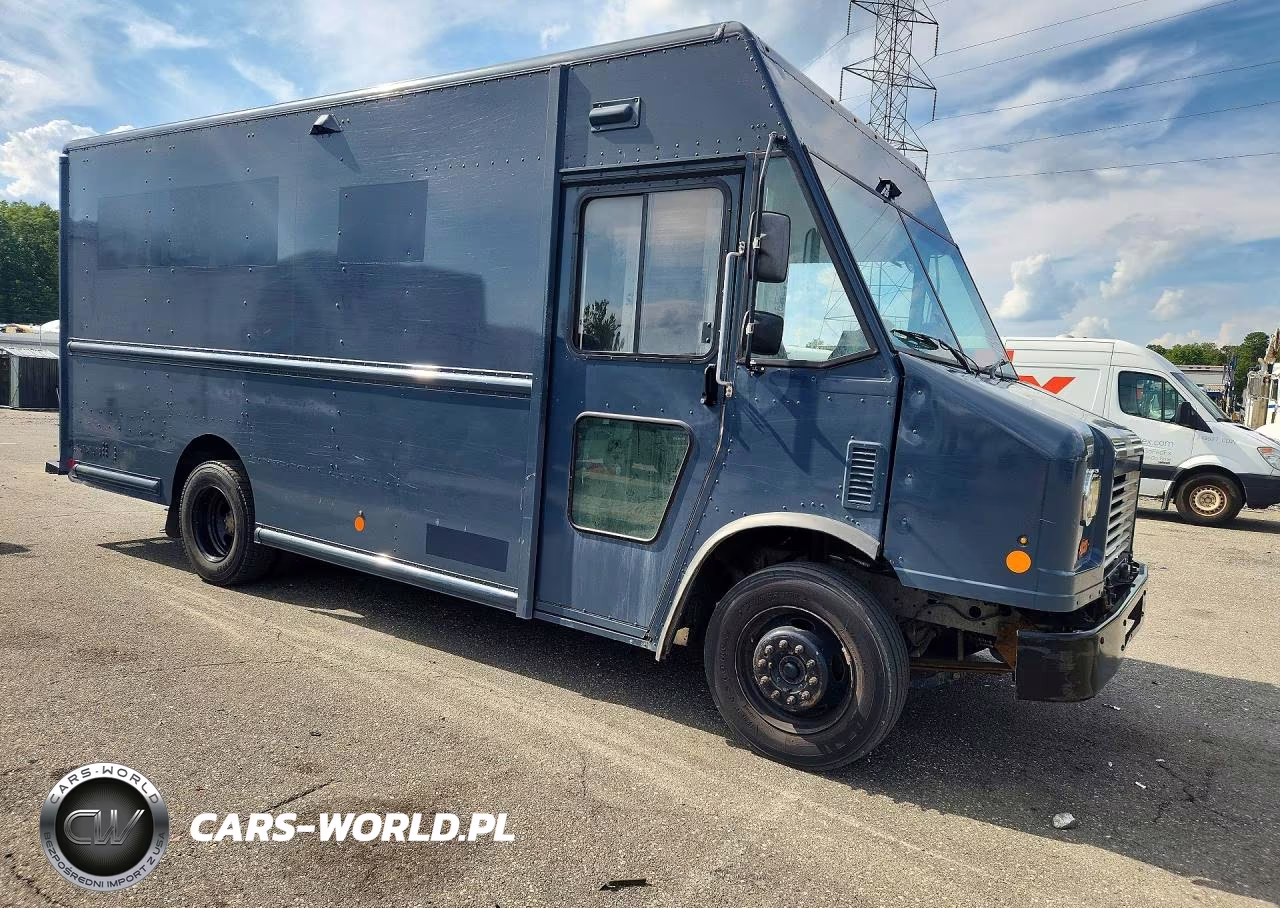 2021 Ford F59 Delivery Truck VIN:1F65F5KN7M0A04923 - 4