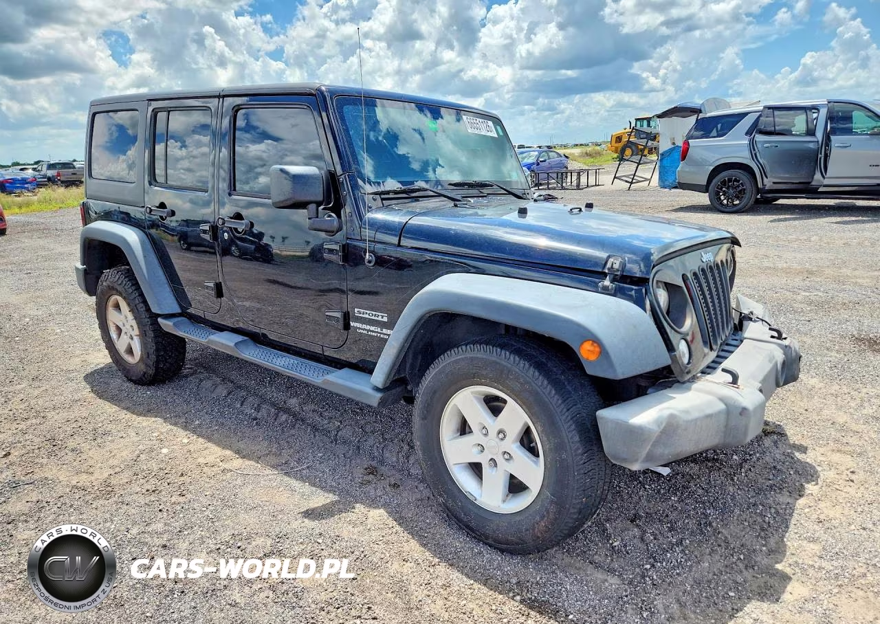 2017 Jeep Wrangler Unlimited Sport VIN:1C4BJWDG6HL634651 - 4