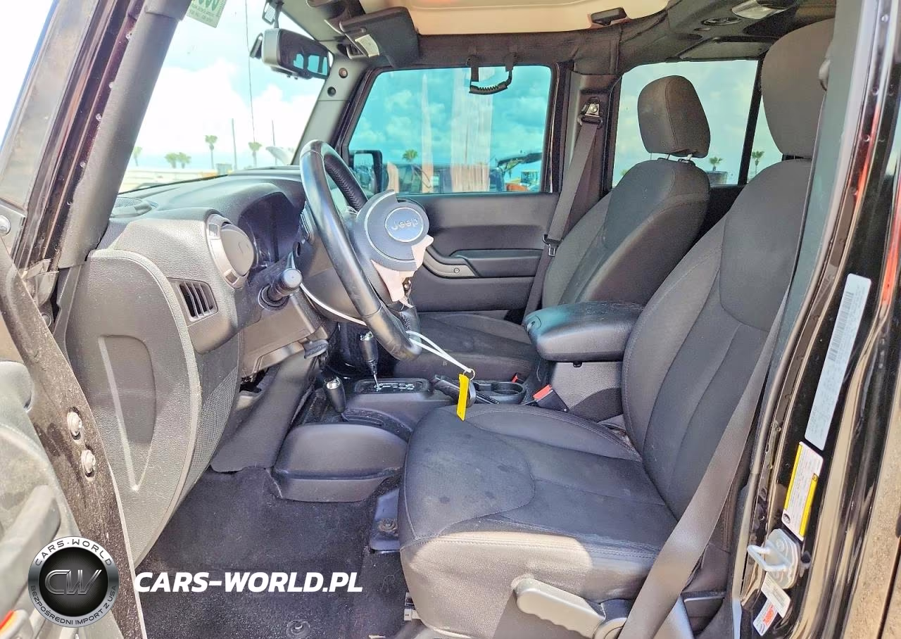 2017 Jeep Wrangler Unlimited Sport VIN:1C4BJWDG6HL634651 - 7