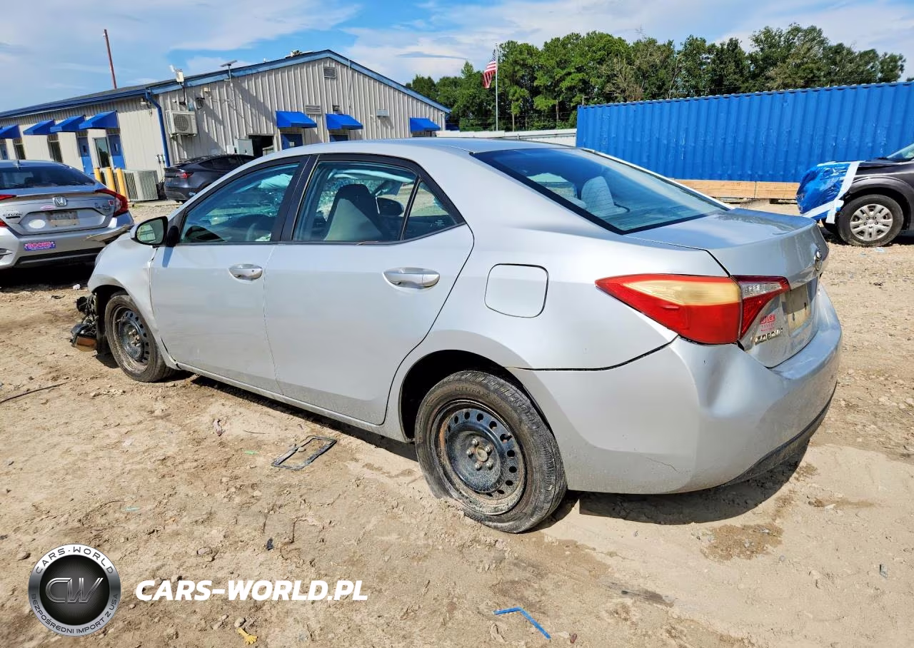 2015 Toyota Corolla Le VIN:2T1BURHEXFC322354 - 2