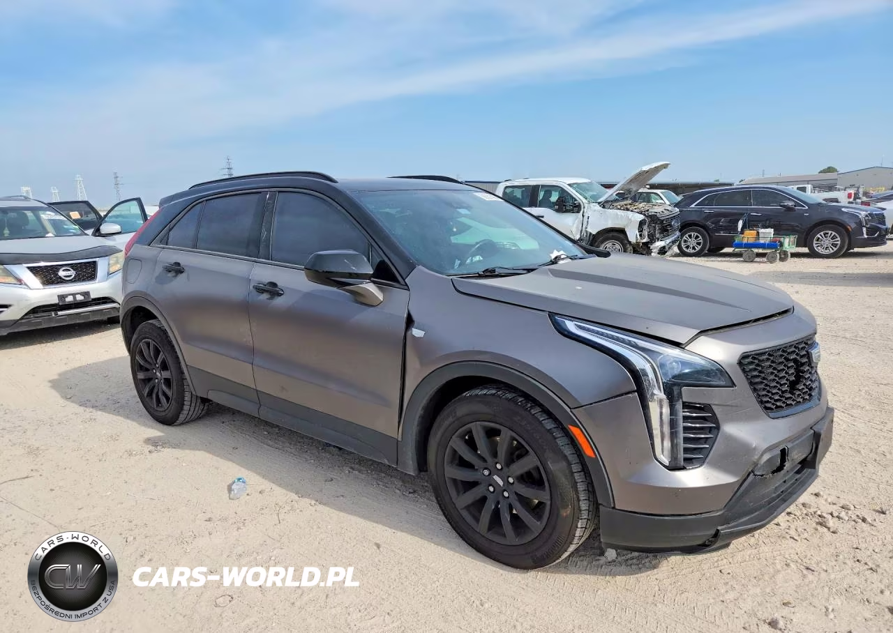 2023 Cadillac Xt4 Luxury VIN:1GYAZAR46PF136348 - 4