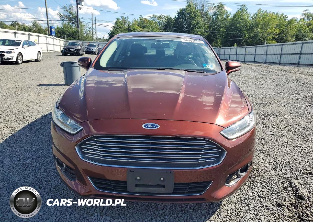 2016 Ford Fusion Titanium VIN:3FA6P0K98GR400583 - 5