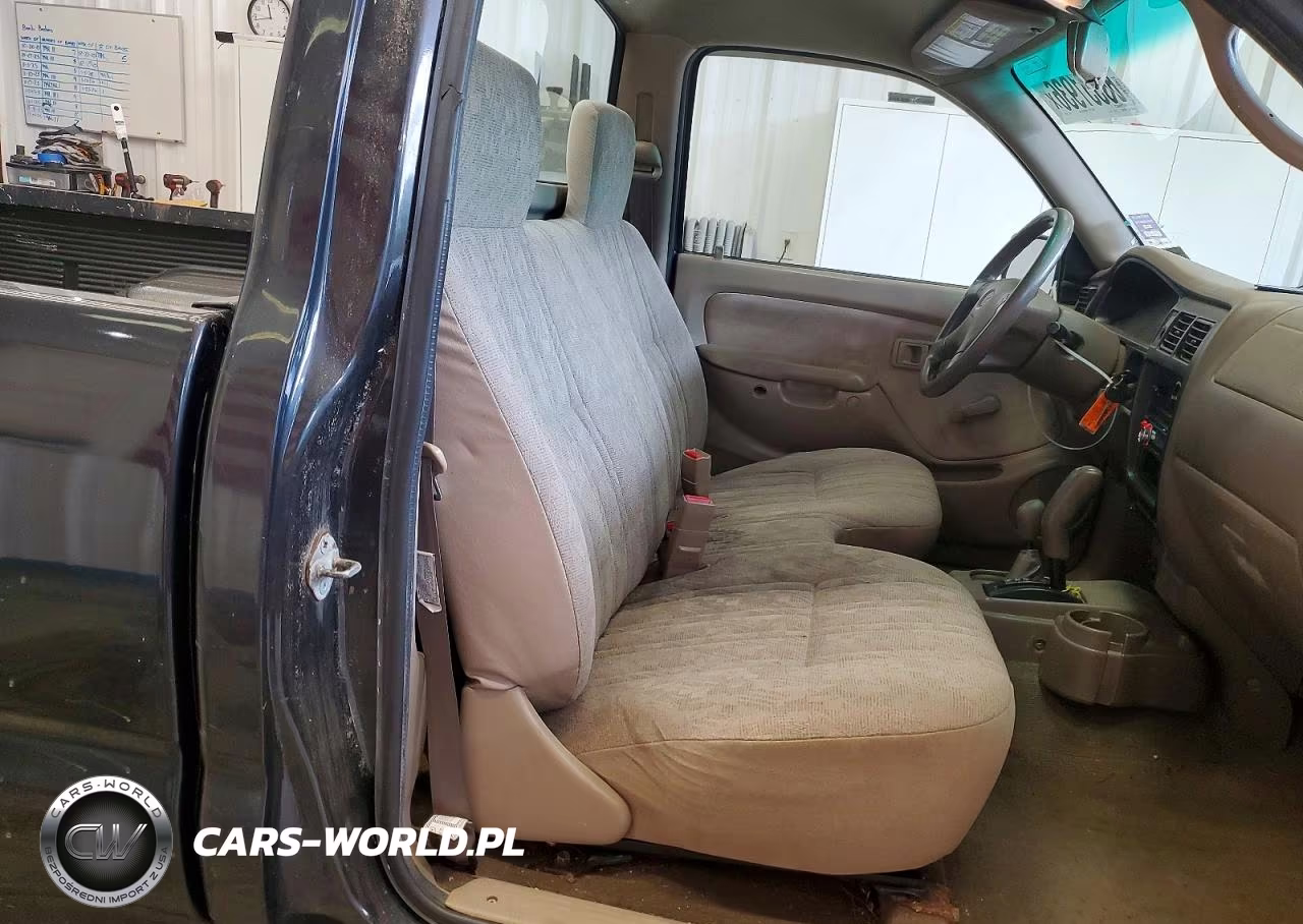 2001 Toyota Tacoma Base VIN:5TEPM62N61Z729975 - 10