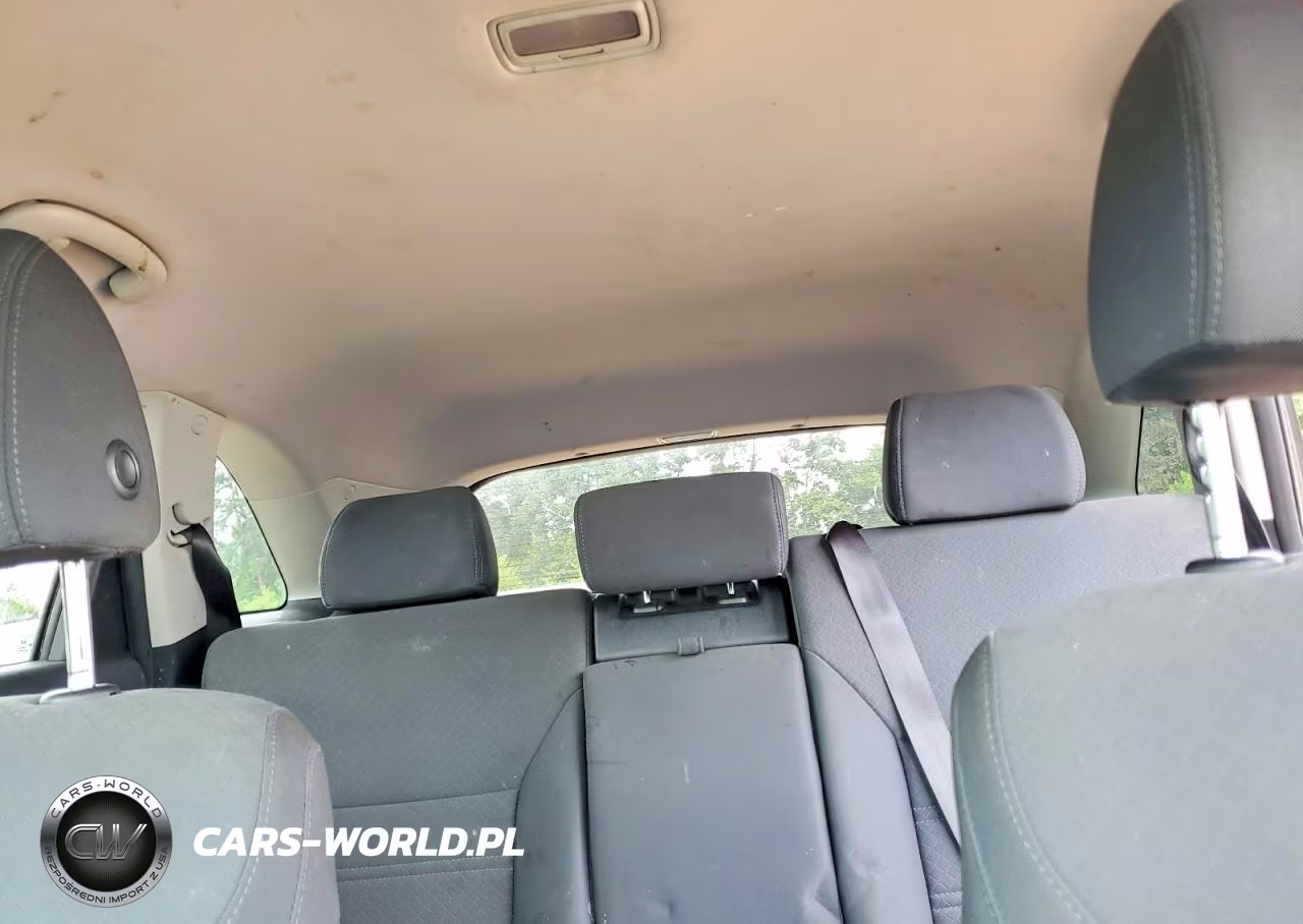 2019 Kia Sorento Lx V6 VIN:5XYPGDA58KG536168 - 10