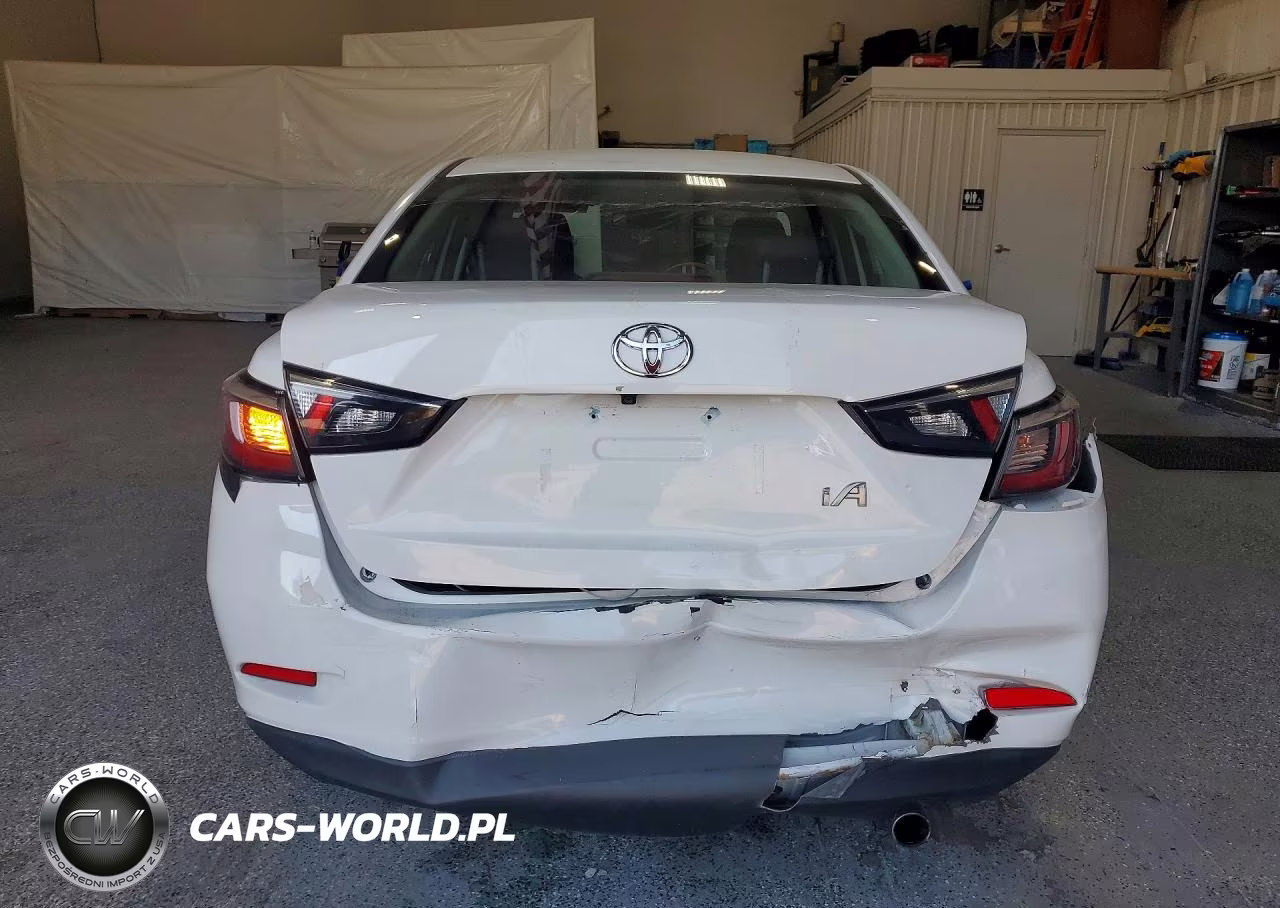 2018 Toyota Yaris Ia Base VIN:3MYDLBYV0JY310159 - 6