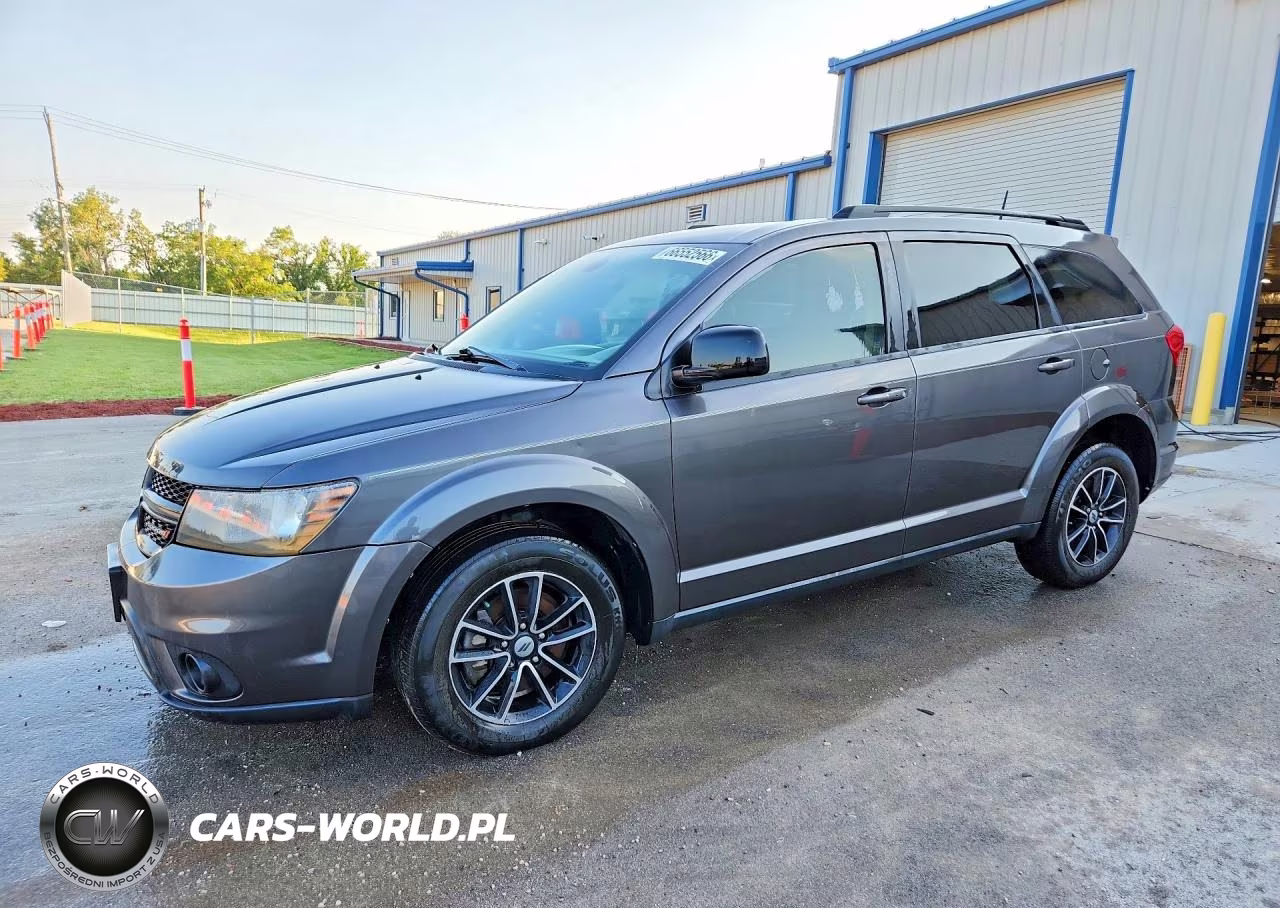 2018 Dodge Journey Sxt VIN:3C4PDCBG1JT522607 - 1