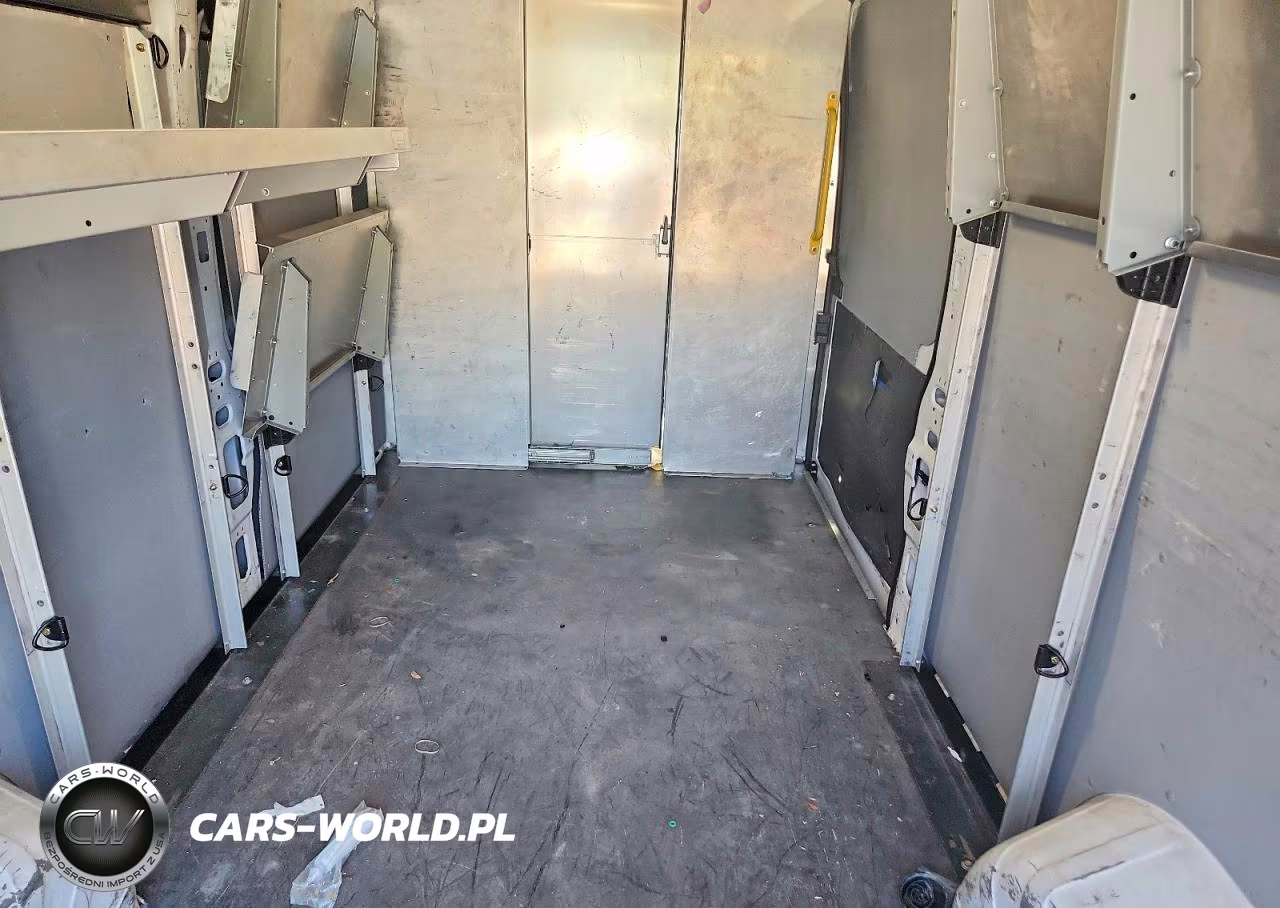 2023 Ram Promaster 3500 Delivery Van VIN:3C6MRVJG4PE522512 - 10