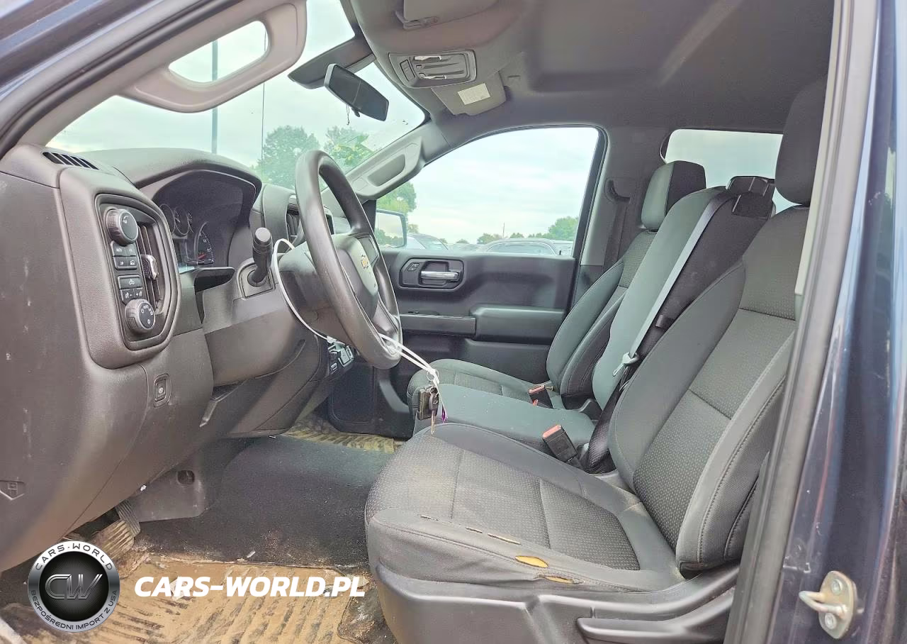 2020 Chevrolet Silverado K1500 Custom VIN:3GCPYBEK7LG383741 - 7